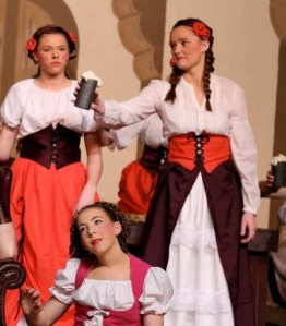 11054792_1072630319417833_1918467034016048595_n