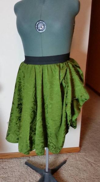 tablecloth peasant overskirt--green, w/raised side