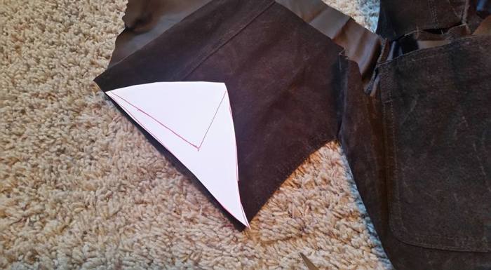 collar pattern--lining the edges up on double layer areas