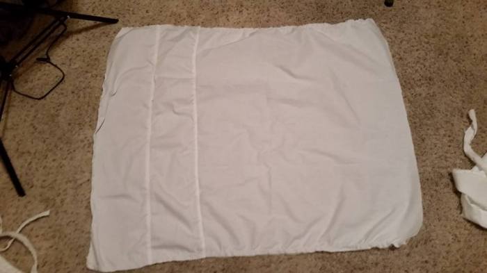 new sleeve--fabric is spliced together