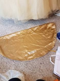 40" round cloth for sleeves