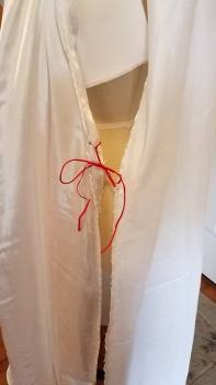 side tie--colors to help find it against the white