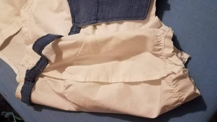 snaps shut on shoulder of transforming top