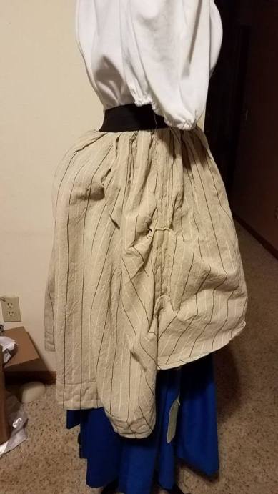 side view of overskirt with bum pad