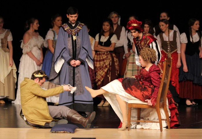 Charlotte tries on the show