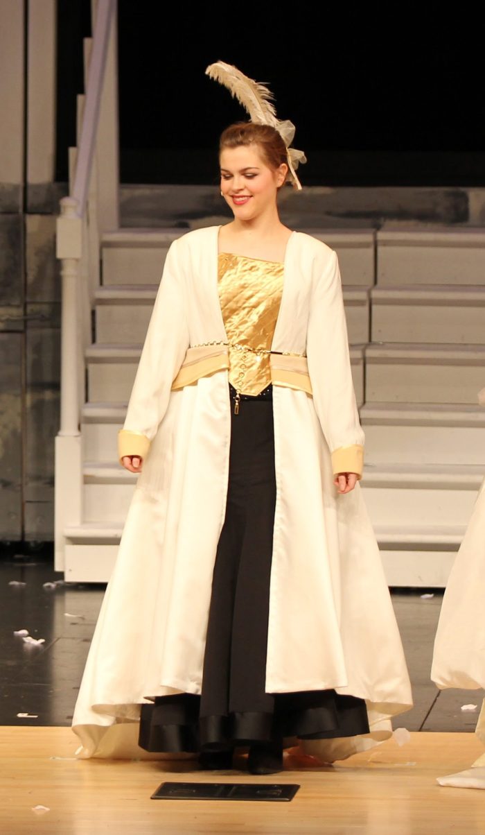 wedding wear, Madame