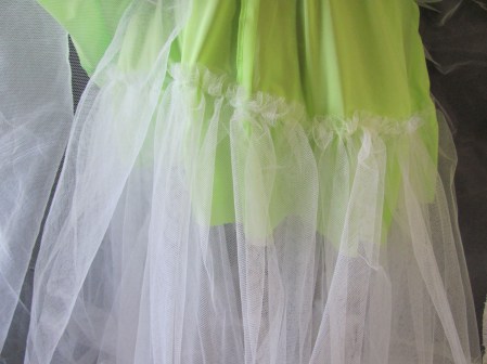 note petticoat net line is uneven--previous altering