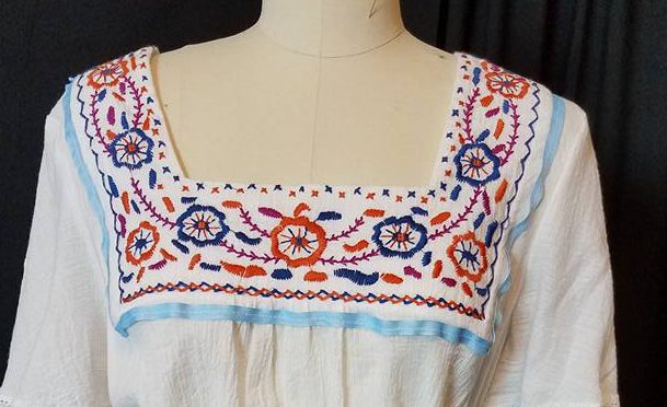 ribbon trim around neckline