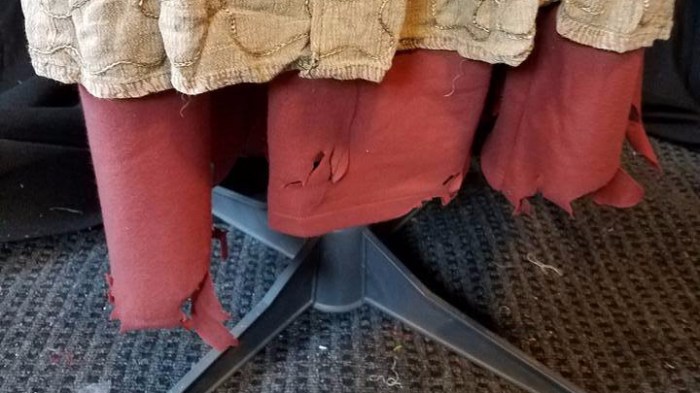 ragged bottom of dress