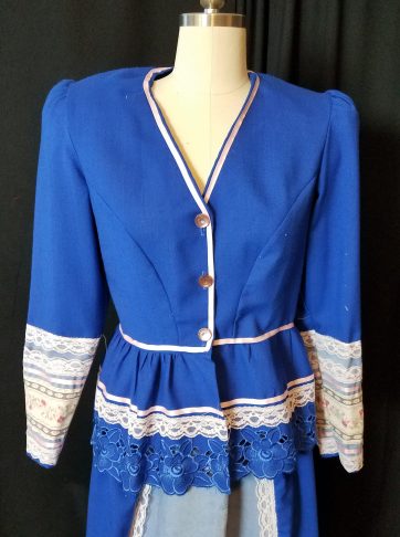 ribbon added to jacket