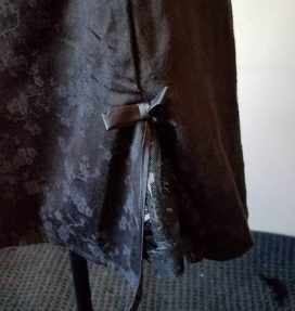 front skirt detail